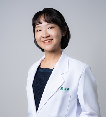陳以婕醫師形象照