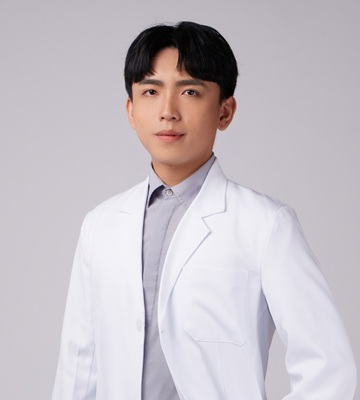 何冠達醫師個人形象照