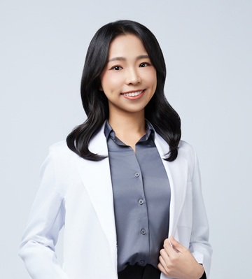 岳書琪醫師形象照