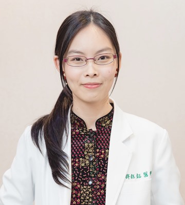 翁許鈺鈺醫師形象照